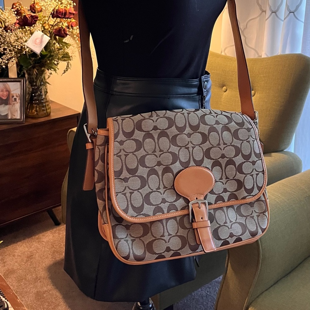 Coach saddle bag !!!